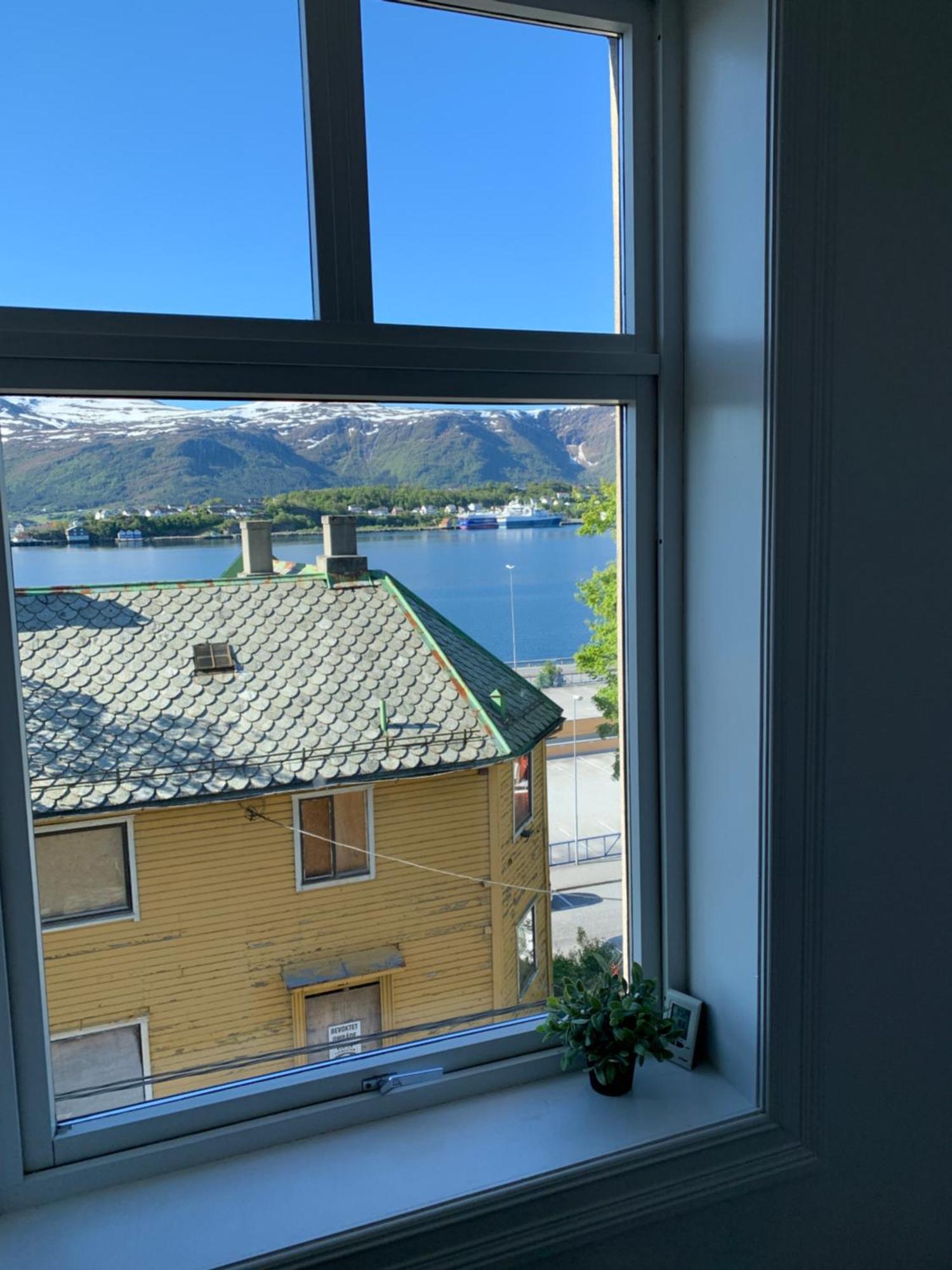 I Sentrum * Ålesund